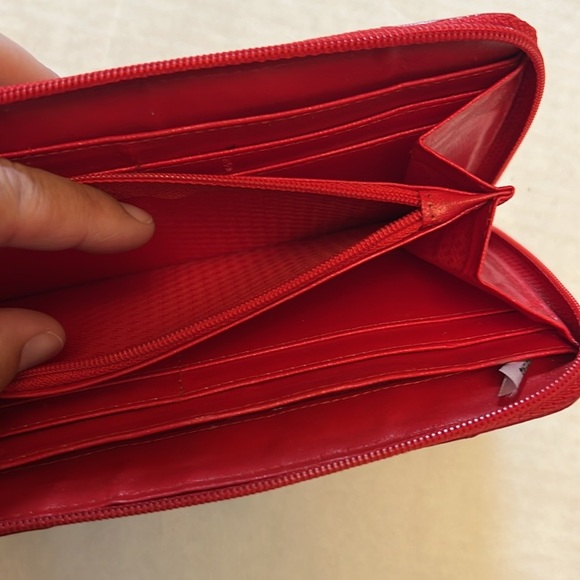 EEL SKIN VINTAGE RED WALLET - Picture 8 of 16